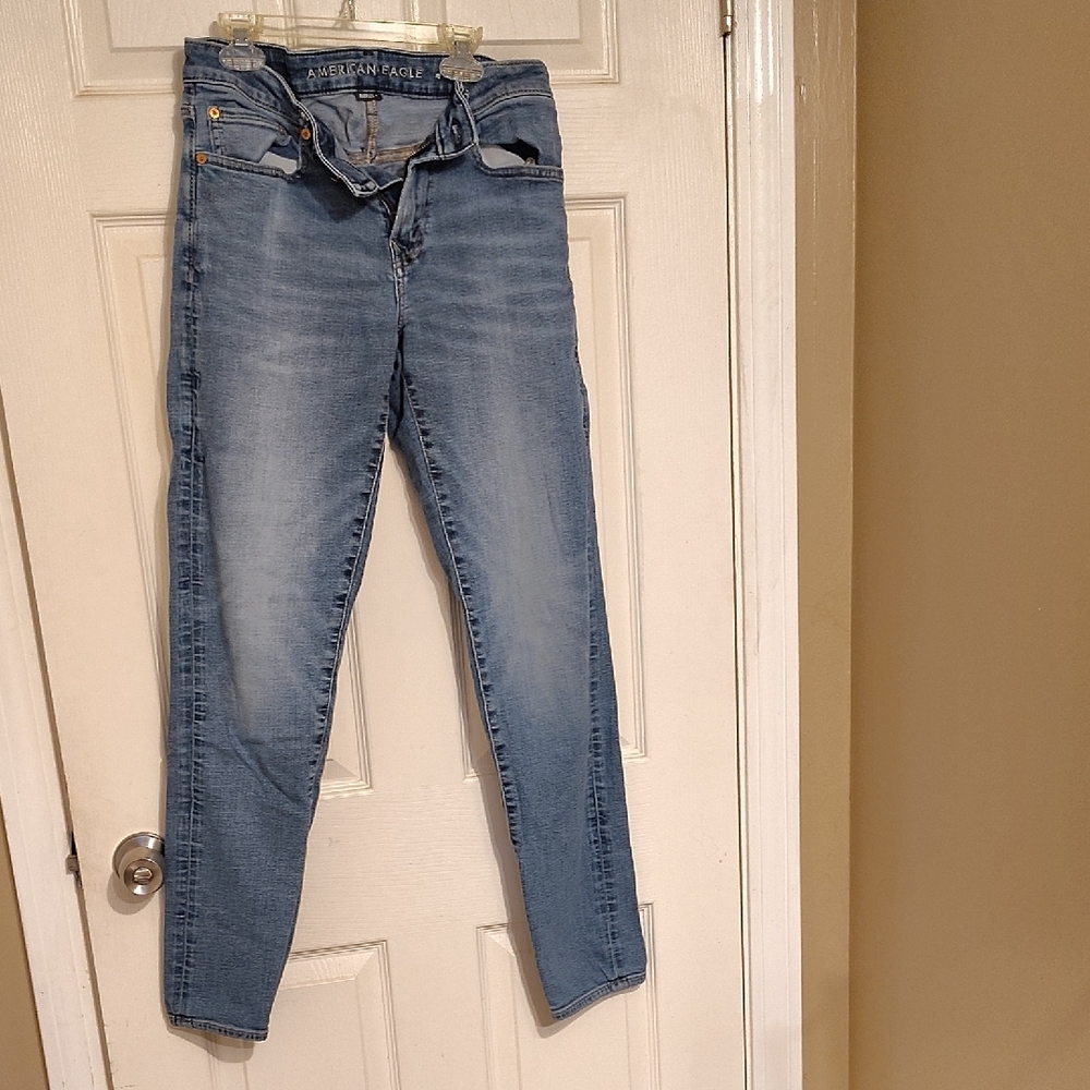 American Eagle Outfitters Blue Skinny Jeans Versatile Style